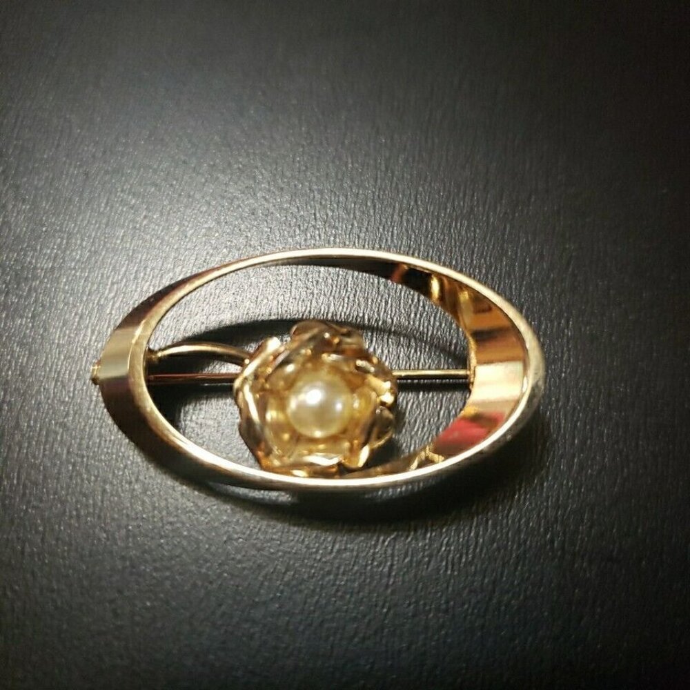 Vintage Gold Tone Oval Brooch Scarf Pin Faux Pearl Rose Flower